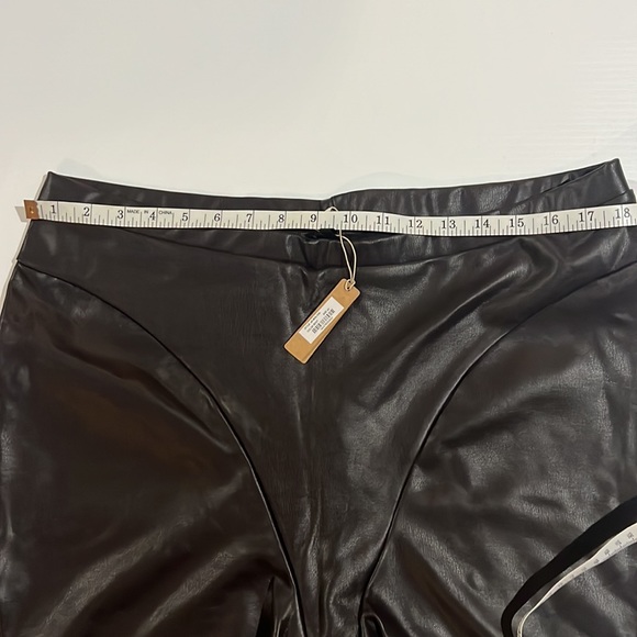 NEW! Skims faux leather bike shorts - Picture 8 of 10